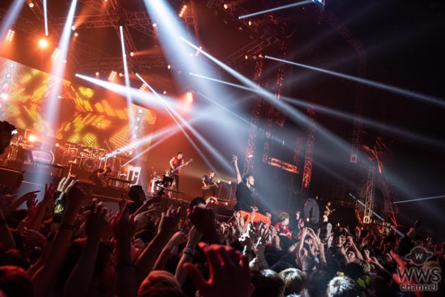 ライブレポート Uverworldがstar Stageに登場 熱狂が渦巻く圧巻のパフォーマンスで魅了する Viva La Rock 19 ライブ セットリスト情報サービス Livefans ライブファンズ