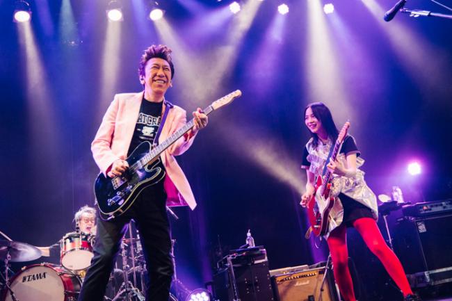 布袋寅泰、スペシャル・ゲストに「のん」を迎えたファンクラブ