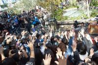 (LiveFans)