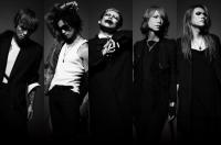 (LiveFans)