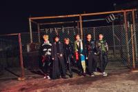 (LiveFans)