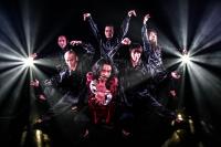 (LiveFans)