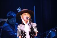 (LiveFans)