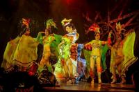 (LiveFans)