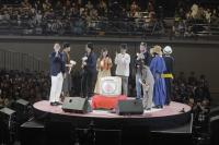 (LiveFans)