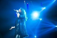 (LiveFans)