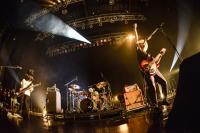 (LiveFans)