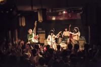 (LiveFans)