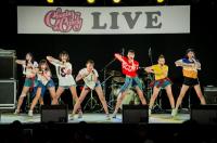 (LiveFans)