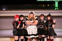 (LiveFans)