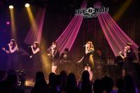 (LiveFans)