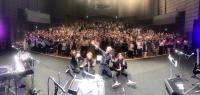 (LiveFans)