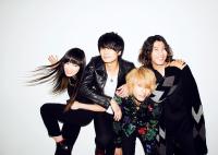(LiveFans)