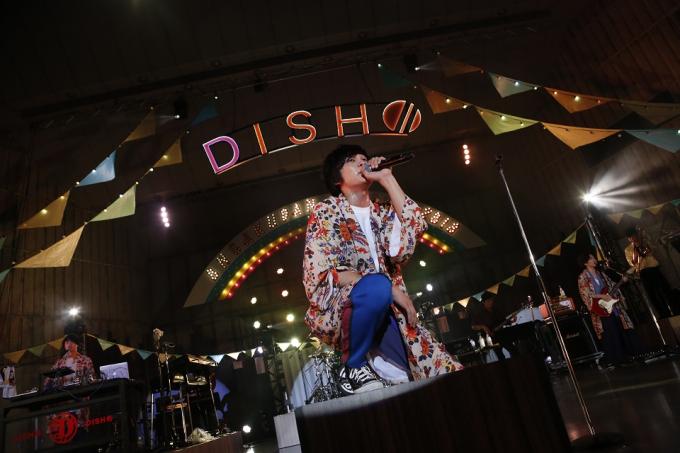 今年もDISH//が野音に帰ってきた！3年連続の日比谷野音は雨もあがり超満員の大盛況！ |  ライブ・セットリスト情報サービス【LiveFans(ライブファンズ)】