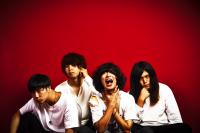 (LiveFans)