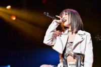 (LiveFans)