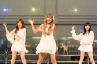 (LiveFans)