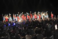(LiveFans)
