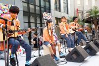 (LiveFans)