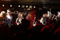 (LiveFans)