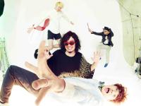 (LiveFans)