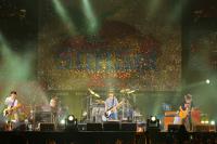 (LiveFans)