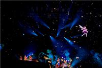 (LiveFans)