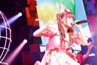 (LiveFans)