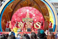 (LiveFans)