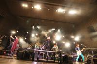 (LiveFans)