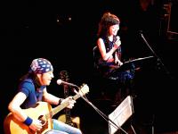 (LiveFans)