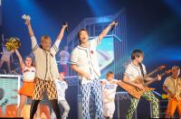 (LiveFans)