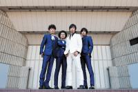 (LiveFans)