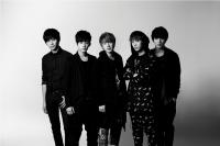 (LiveFans)
