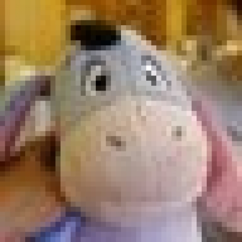 Lanqly Chou