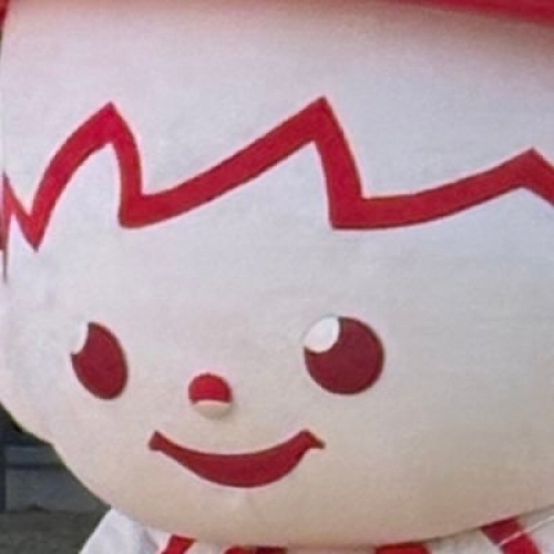 つ
